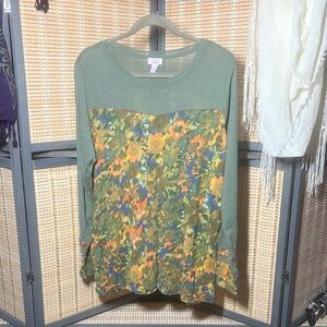 LoGo by Lori Goldstein Chic Green and  Floral Mesh Top